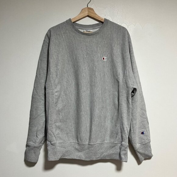 Champion Reverse Weave Crewneck Sweatshirt - Heather Grey - Size Medium - Picture 2 of 9